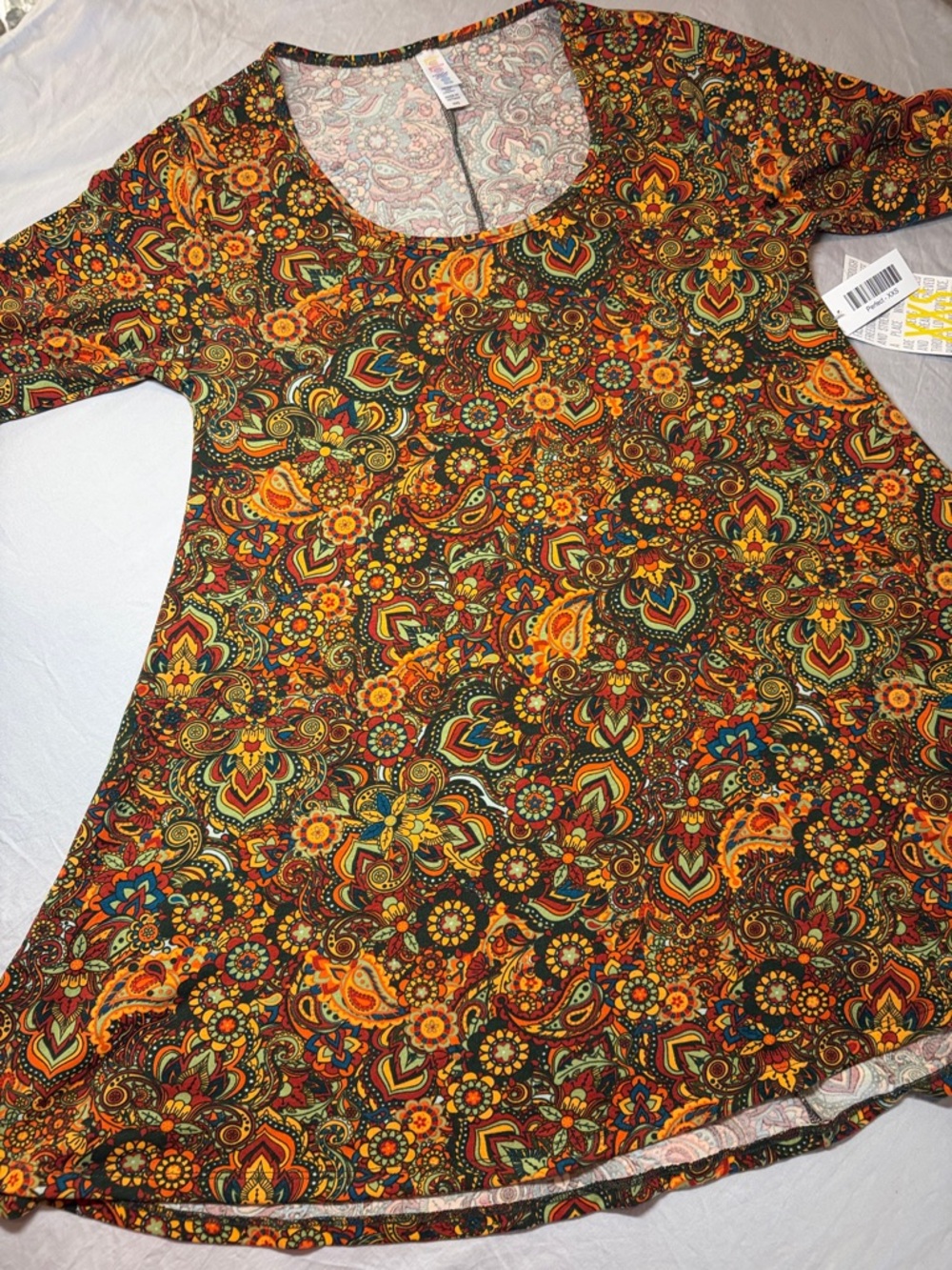 LuLaRoe Multicolor Paisley Scoop Neck Short Sleeve Top